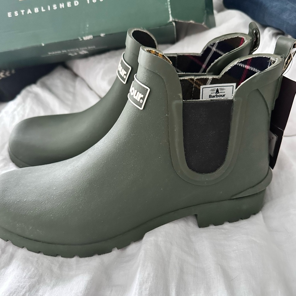 Barbour Olive Green Ankle Boots